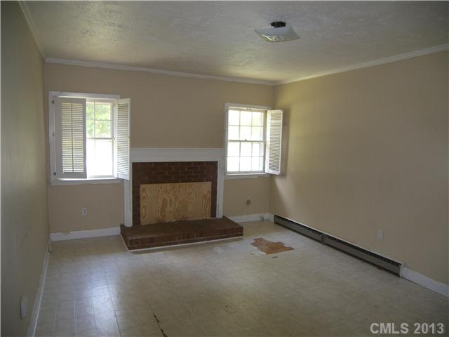 218 Morlan Park Dr, Salisbury, NC 28146 photo 5