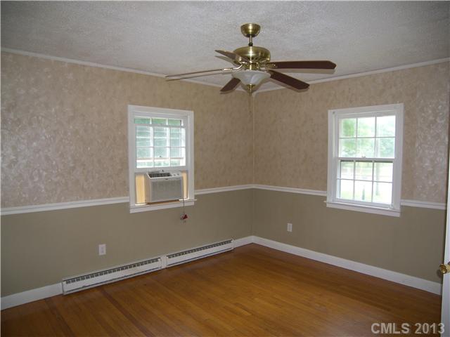 218 Morlan Park Dr, Salisbury, NC 28146 photo 6