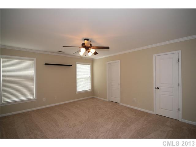 18731 Ronceverte Dr, Cornelius, NC 28031 photo 9