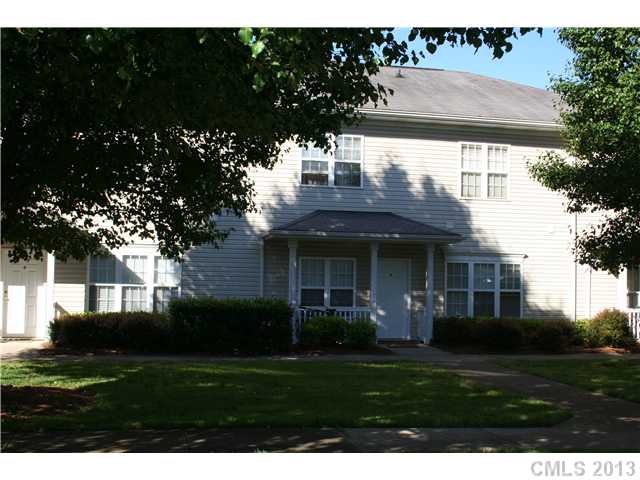 917 Shearer Apt 4 St # 4, Davidson, NC 28036 photo 1