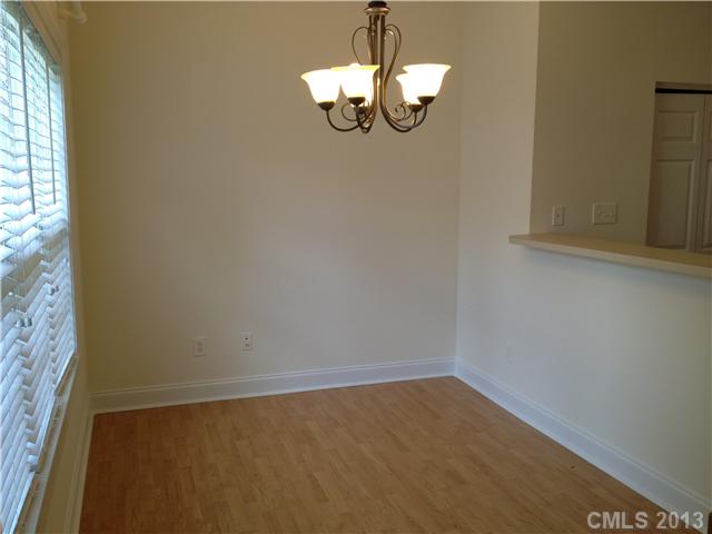 917 Shearer Apt 4 St # 4, Davidson, NC 28036 photo 4