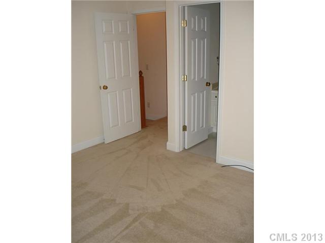 917 Shearer Apt 4 St # 4, Davidson, NC 28036 photo 7