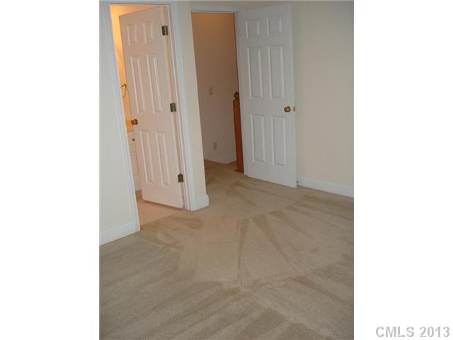 917 Shearer Apt 4 St # 4, Davidson, NC 28036 photo 9