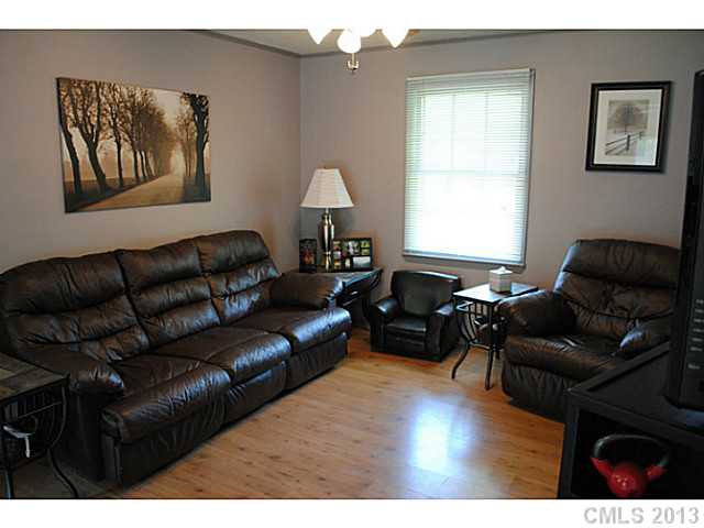 40 Ruby St, Rockwell, NC 28138 photo 2