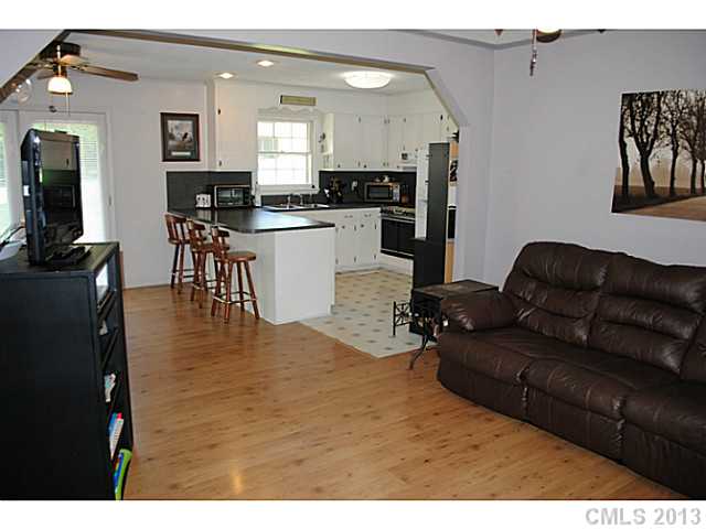40 Ruby St, Rockwell, NC 28138 photo 4