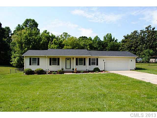 40 Ruby St, Rockwell, NC 28138 photo 1