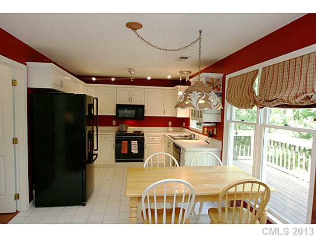 12056 Pelican Ct, Tega Cay, SC 29708 photo 4