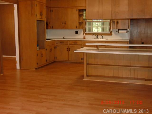 526 Langley Rd, Lancaster, SC 29720 photo 3