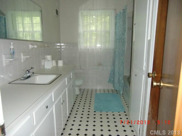 526 Langley Rd, Lancaster, SC 29720 photo 8