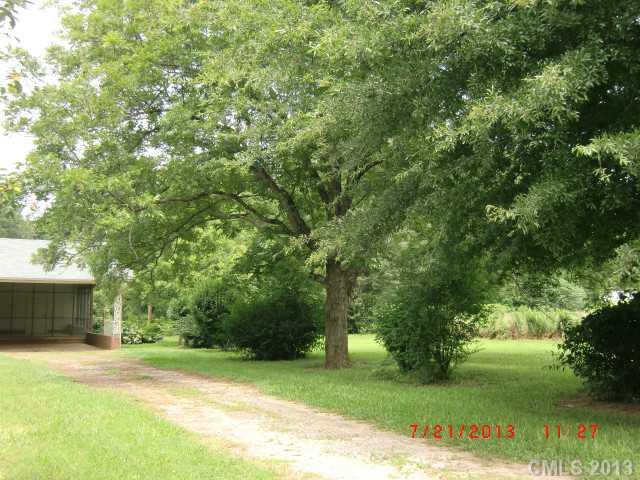 526 Langley Rd, Lancaster, SC 29720 photo 2