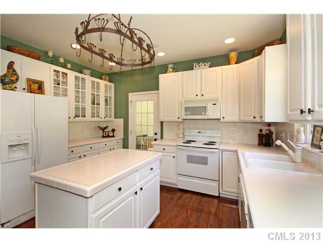 21210 Baltic Dr, Cornelius, NC 28031 photo 3