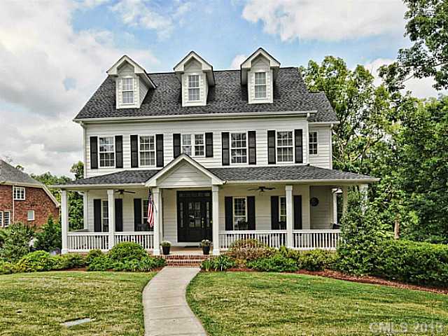 618 Andover Ln, Tega Cay, SC 29708 photo 2