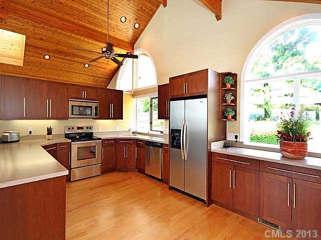 8772 Harbor Cir, Terrell, NC 28682 photo 12