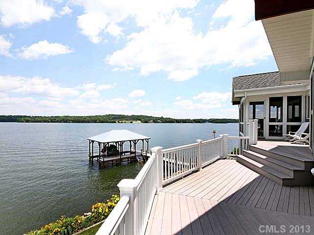 8772 Harbor Cir, Terrell, NC 28682 photo 3