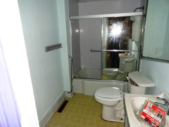 300 2nd St, Kannapolis, NC 28083 photo 8