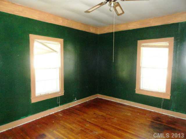 300 2nd St, Kannapolis, NC 28083 photo 5