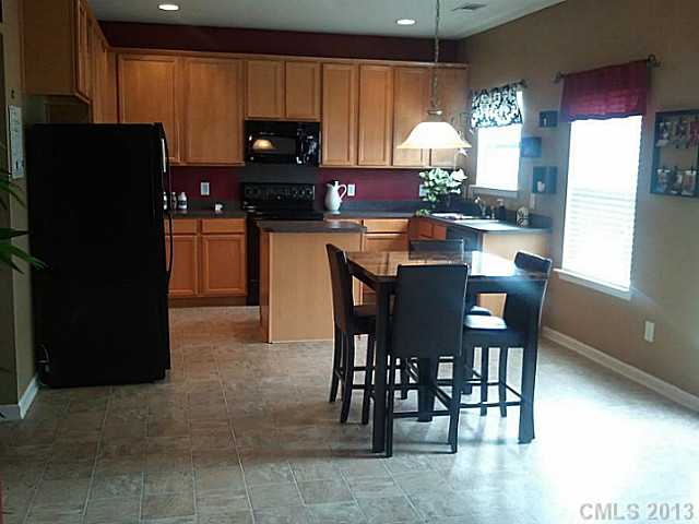 612 Latimer Way, Monroe, NC 28110 photo 2