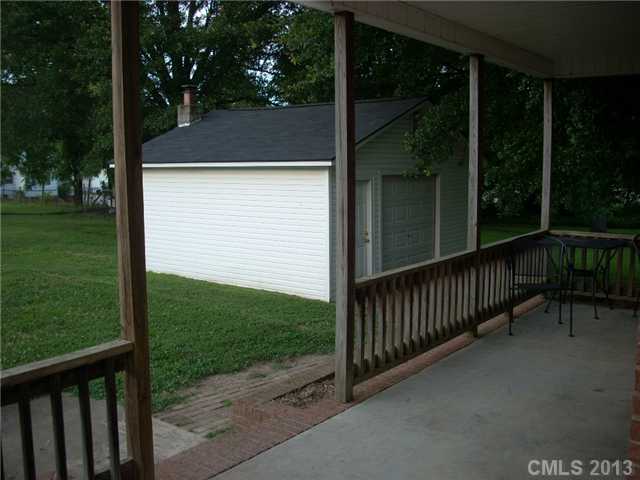 609 E 11th St, Kannapolis, NC 28083 photo 14