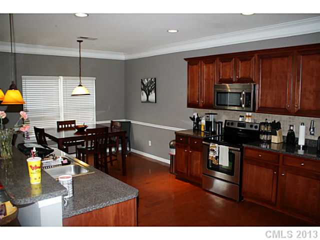 326 Holton Dr, Monroe, NC 28110 photo 4