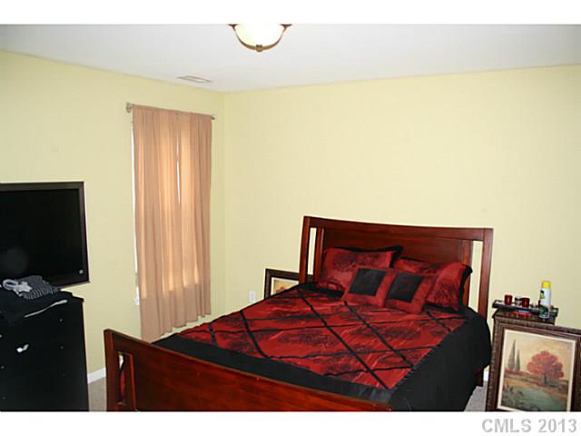 326 Holton Dr, Monroe, NC 28110 photo 6
