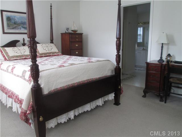 3471 Spring Branch Ct, Conover, NC 28613 photo 4