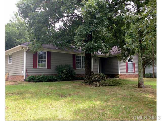 1743 Lesa Lin Dr, Monroe, NC 28112 photo 1