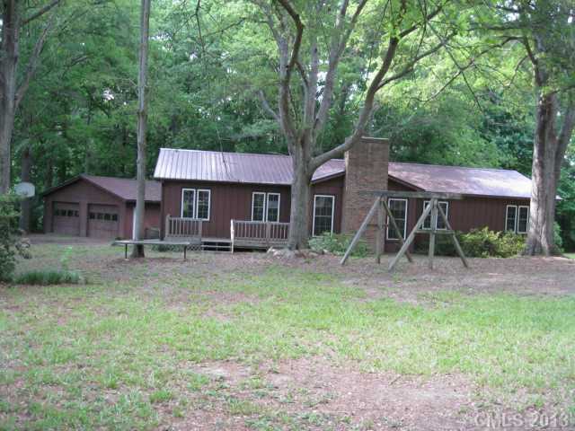 2036 Walden Rd, Lancaster, SC 29720 photo 1