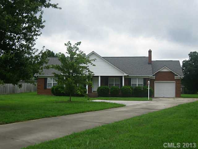 4404 Poxon Ln, Monroe, NC 28110 photo 1