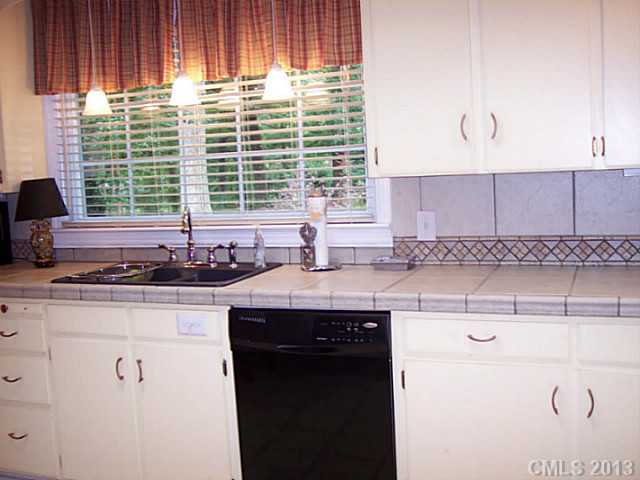 1602 Fuller Dr, Monroe, NC 28112 photo 6