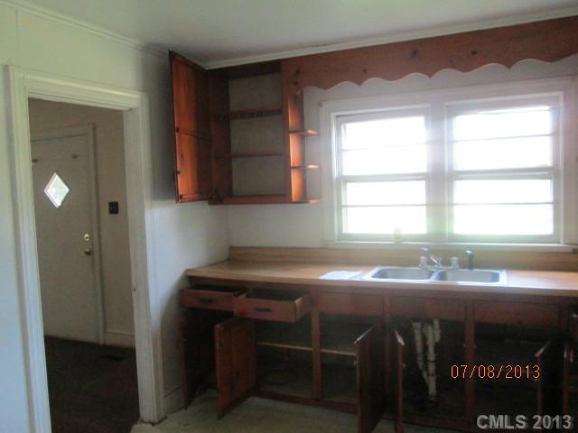 200 Brown St, Stanley, NC 28164 photo 7