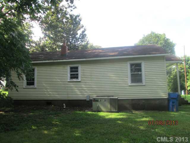 200 Brown St, Stanley, NC 28164 photo 2