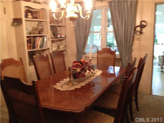 114 S Westover Dr, Monroe, NC 28112 photo 5