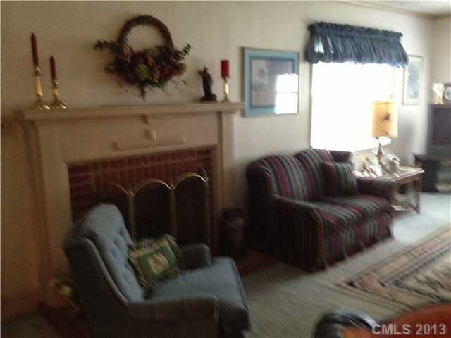 114 S Westover Dr, Monroe, NC 28112 photo 8