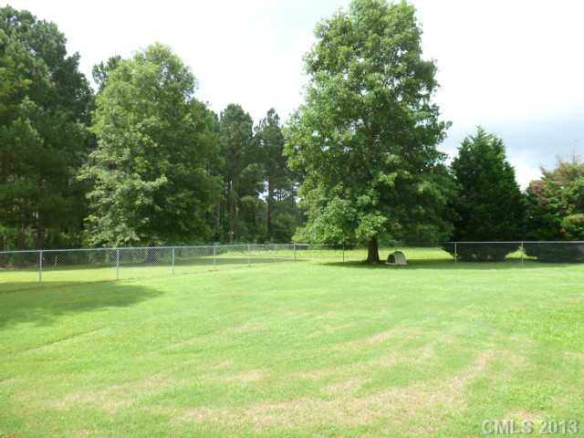 1218 E Doc Garris Rd, Lancaster, SC 29720 photo 15