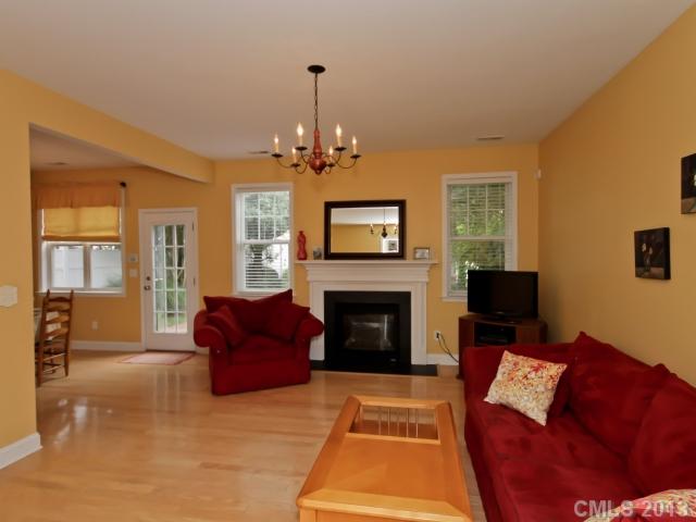 10018 Switchyard Dr, Cornelius, NC 28031 photo 3