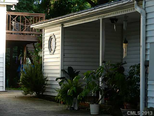 259 S Trade St, Matthews, NC 28105 photo 5