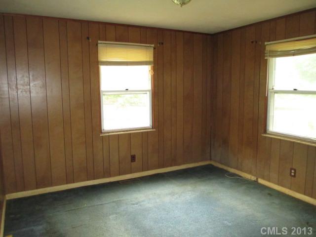 111 Stanfield Dr, Stanley, NC 28164 photo 8