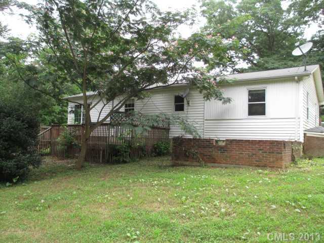 111 Stanfield Dr, Stanley, NC 28164 photo 2