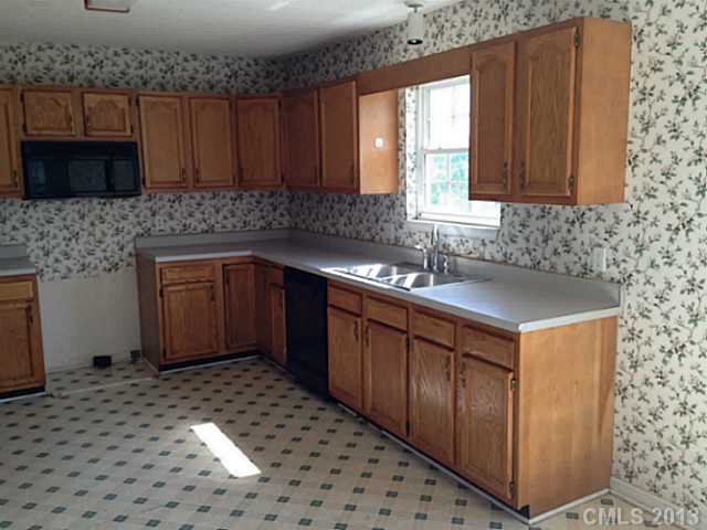 209 Random Dr, Salisbury, NC 28147 photo 2