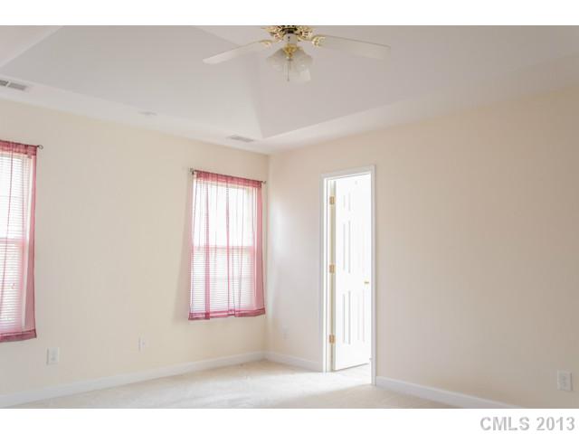 1413 Williamsburg Ln, Monroe, NC 28110 photo 11