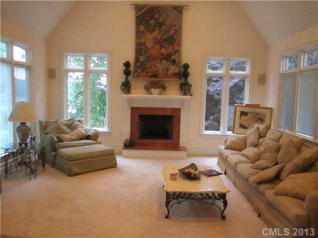 20319 Havenview Dr, Cornelius, NC 28031 photo 4