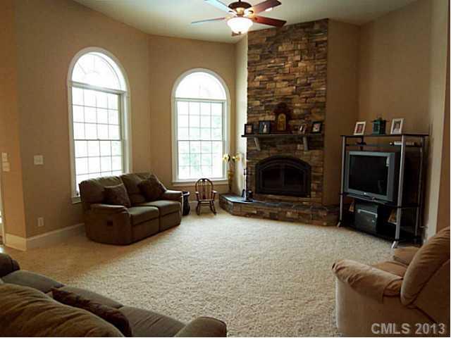 7823 Dellinger Rd, Denver, NC 28037 photo 9