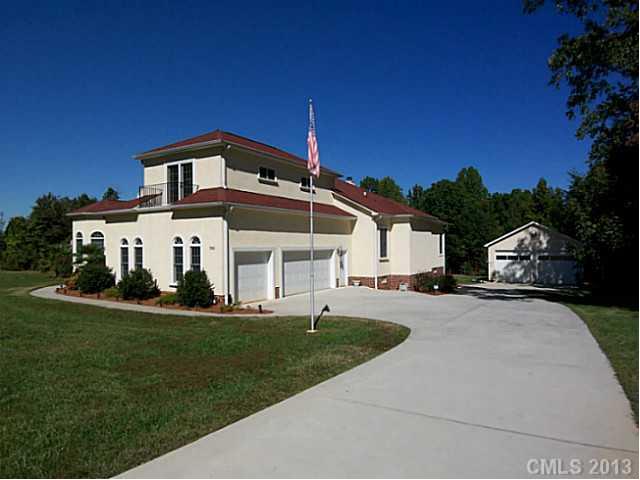 7823 Dellinger Rd, Denver, NC 28037 photo 1