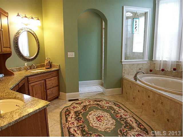 7823 Dellinger Rd, Denver, NC 28037 photo 11
