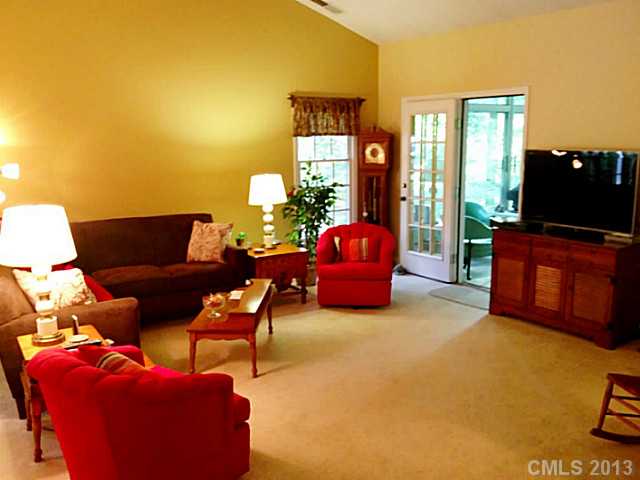 20808 Willow Pond Rd, Cornelius, NC 28031 photo 4