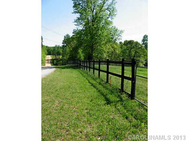 640 Pdab Rd, Maiden, NC 28650 photo 4