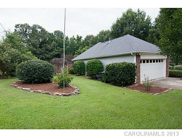 1817 Timber Lane Dr, Monroe, NC 28110 photo 4