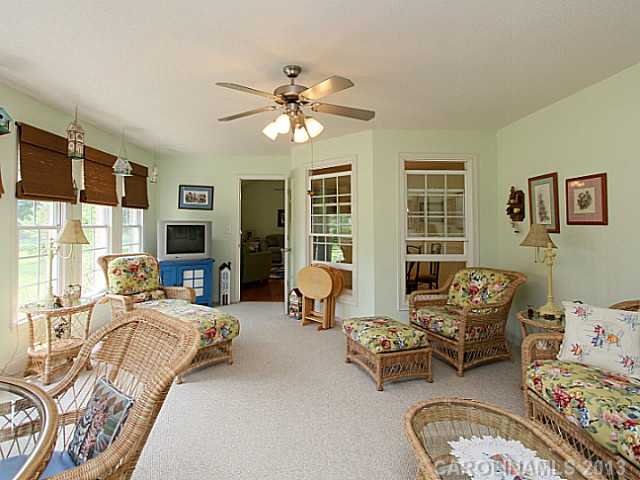 3925 Brickfield St, Hickory, NC 28602 photo 6