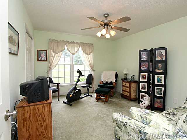 3925 Brickfield St, Hickory, NC 28602 photo 13