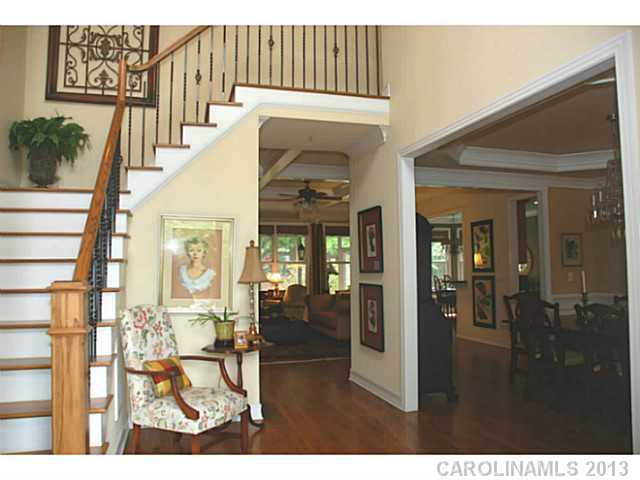 17110 Piermont St, Davidson, NC 28036 photo 2